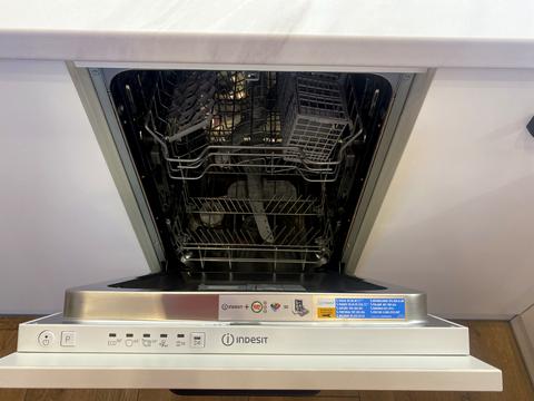 квартира за адресою Михайла Максимовича вул. (Онуфрія Трутенка), 24-Б