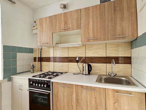 квартира за адресою В'ячеслава Чорновола вул. (Енгельса), 7