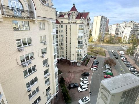 квартира за адресою Володимира Івасюка просп. (Героїв Сталінграду), 24-А
