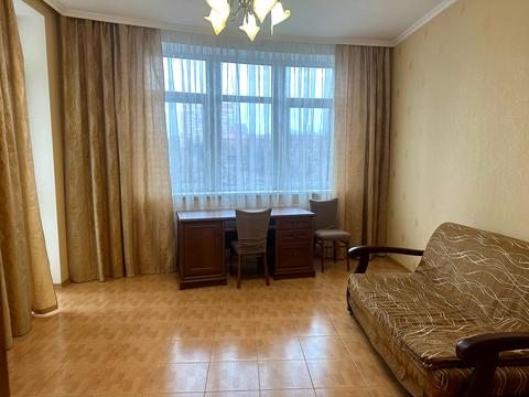 квартира за адресою Старонаводницька вул., 6-Б