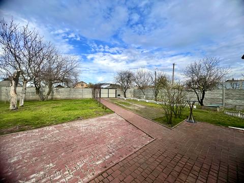 будинок за адресою Революції Гідності вул. (Революції)