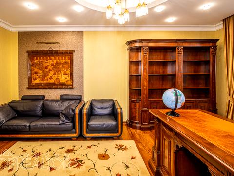 квартира за адресою Отакара Яроша пров., 16б