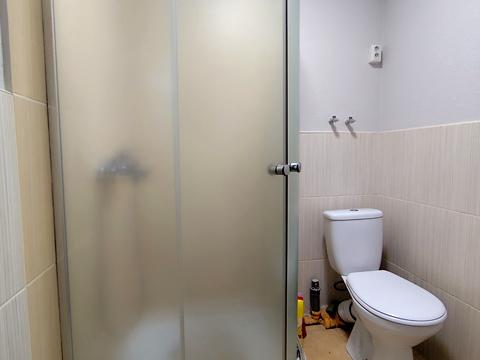 комерційна за адресою Боголюбова вул., 10