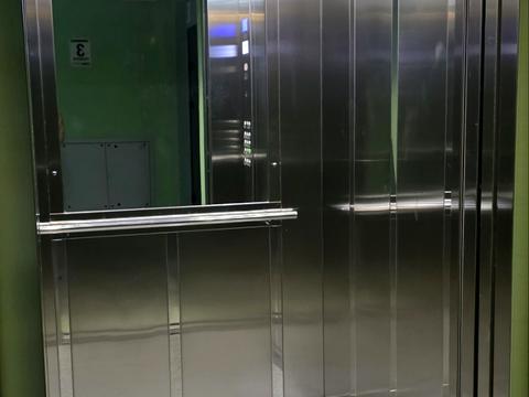квартира за адресою Льва Ландау просп. (50-річчя СРСР), 52-А