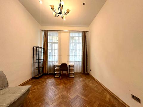 квартира за адресою Дмитра Донцова вул. (Котовського), 21