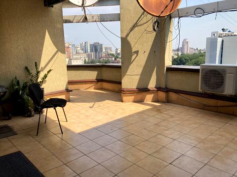 комерційна за адресою Бульварно Кудрявська, 36
