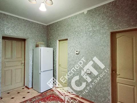 будинок за адресою Виноградна