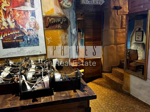 комерційна за адресою Велика Васильківська вул. (Червоноармійська), 97