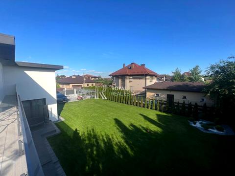 дом по адресу троянда