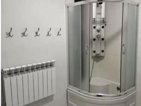 будинок за адресою Богдана Хмельницького вул.