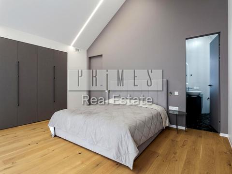 будинок за адресою Вишнева вул.