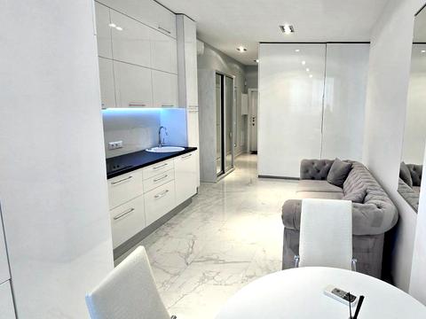 квартира по адресу Андрея Верхогляда ул. (Михайла Драгомирова), 2-А