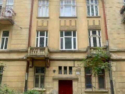 квартира за адресою Михайла Туган-Барановського вул., 32