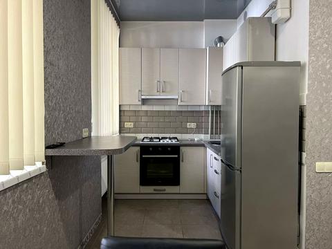квартира за адресою Дніпро, Старокозацька вул. (Комсомольська), 58