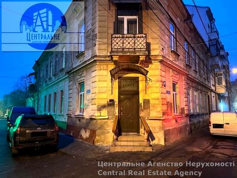 комерційна за адресою Григорія Сковороди вул., 8
