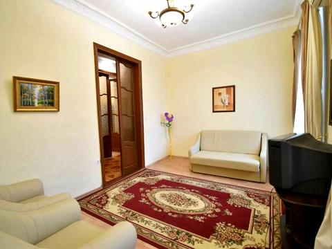 квартира за адресою Софіївська вул., 12
