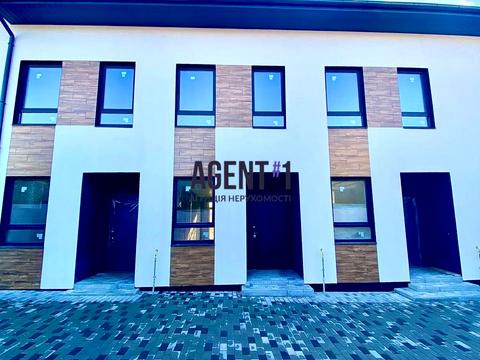 будинок за адресою Амосова вул.