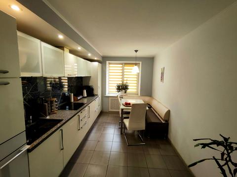квартира за адресою Новоставкова вул., 27