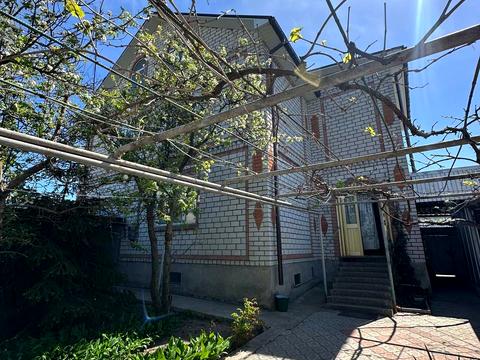 будинок за адресою Металургів вул., 20