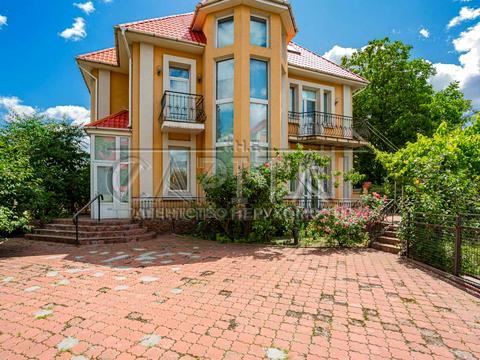 будинок за адресою Садова