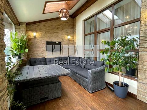 будинок за адресою 139-та Садова вул.