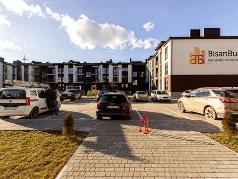 квартира за адресою Роксолани, 12