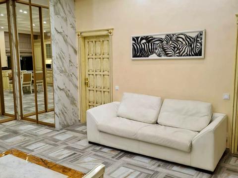 квартира за адресою Дмитра Яворницького просп. (Карла Маркса), 72-Б