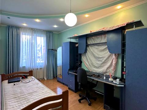 квартира по адресу Академика Сахарова ул., 80а