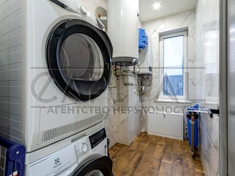 будинок за адресою Зоряна вул.