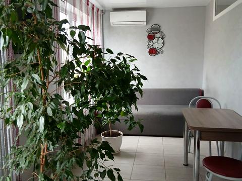 квартира за адресою Академіка Корольова вул., 102