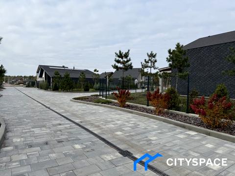 будинок за адресою Михайлівська вул., 2