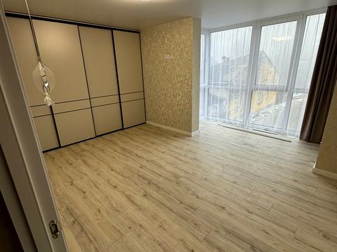 квартира за адресою Білогірська вул., 13