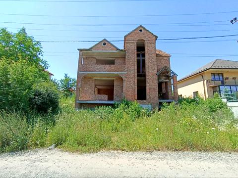 будинок за адресою Остапа Вишні вул., 8