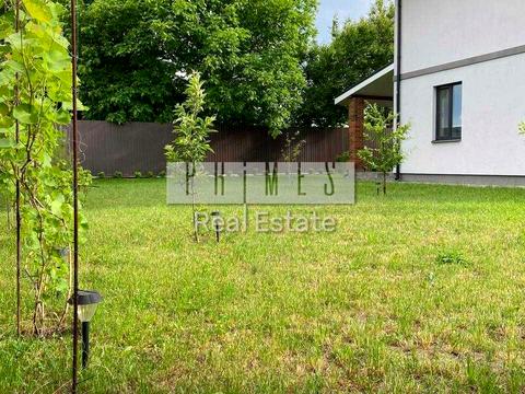 будинок за адресою Квітнева вул.