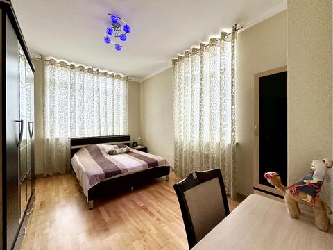 квартира за адресою Гната Хоткевича вул. (Червоногвардійська), 10