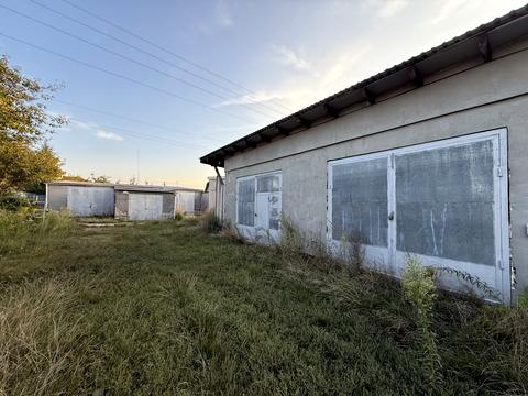комерційна за адресою Трудова, 1
