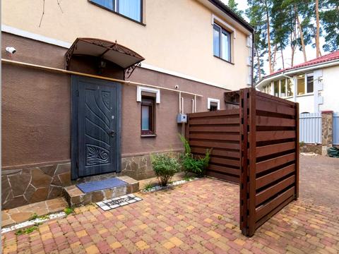 будинок за адресою Літературна вул. (Чехова)