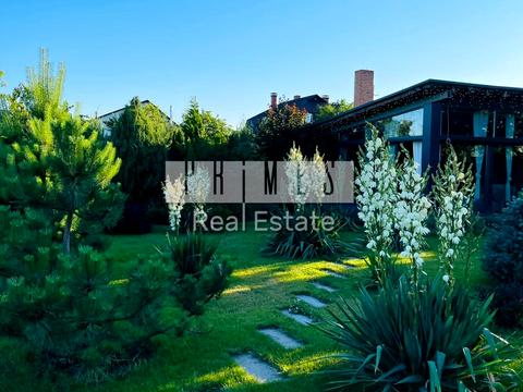 будинок за адресою Березова