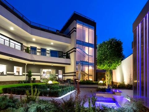 будинок за адресою Троїцька вул. (Червона)