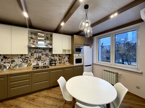 квартира за адресою Патріарха Мстислава Скрипника вул., 40