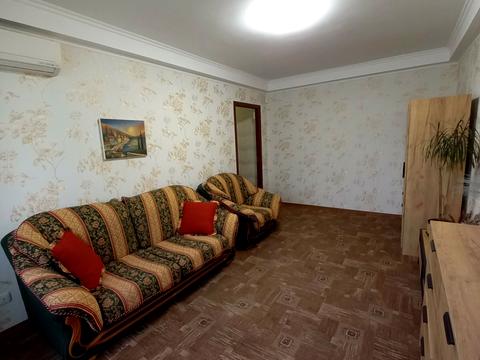 квартира за адресою Героїв полку "Азов" вул. (Маршала Малиновського), 3-Б