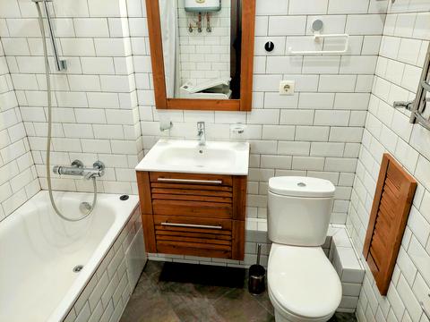 квартира за адресою Регенераторна вул., 4 к7