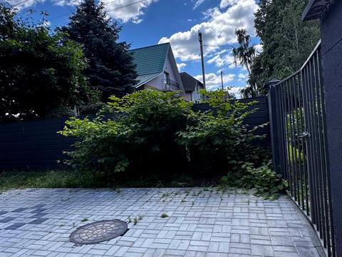 будинок за адресою Варшавська вул. (Ватутіна), 102А