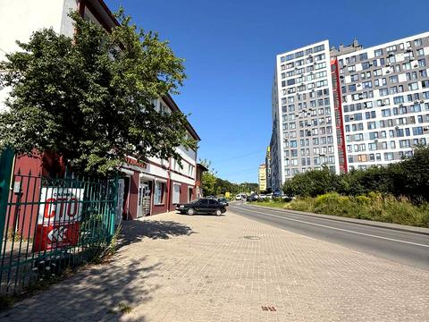 комерційна за адресою Зелена вул., 269а