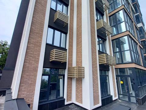 комерційна за адресою Васильківська вул., 37