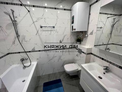 квартира за адресою Київ, Зарічна вул., 2