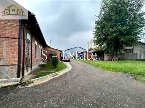 коммерческая по адресу Нарвская ул., 1