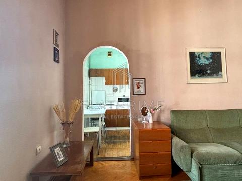 квартира за адресою Велика Васильківська вул. (Червоноармійська), 132