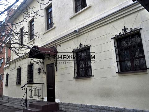 комерційна за адресою Спаська вул., 24/15