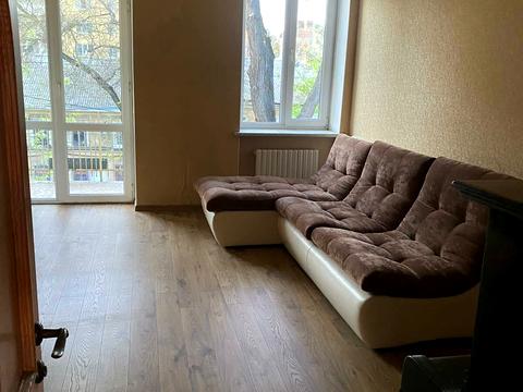 квартира за адресою Утьосова вул., 14